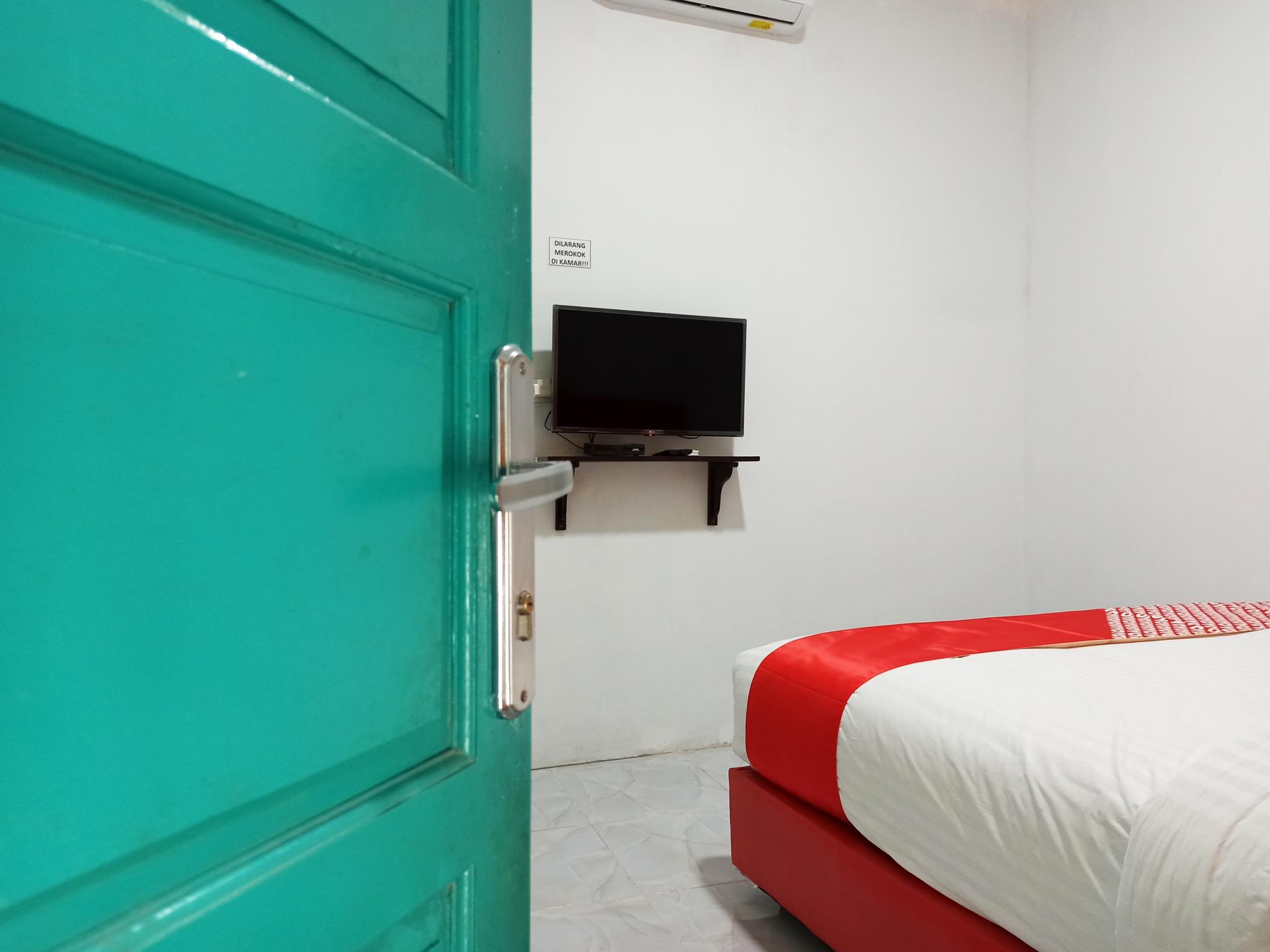 Urbanview Os Residence Medan By Reddoorz Buitenkant foto